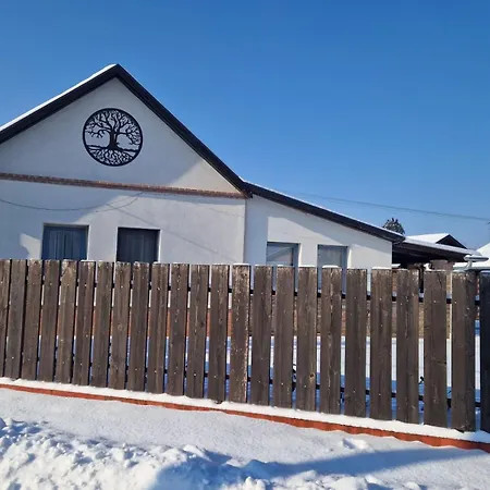 Pocsi Vendeghaz Гостевой дом 4*